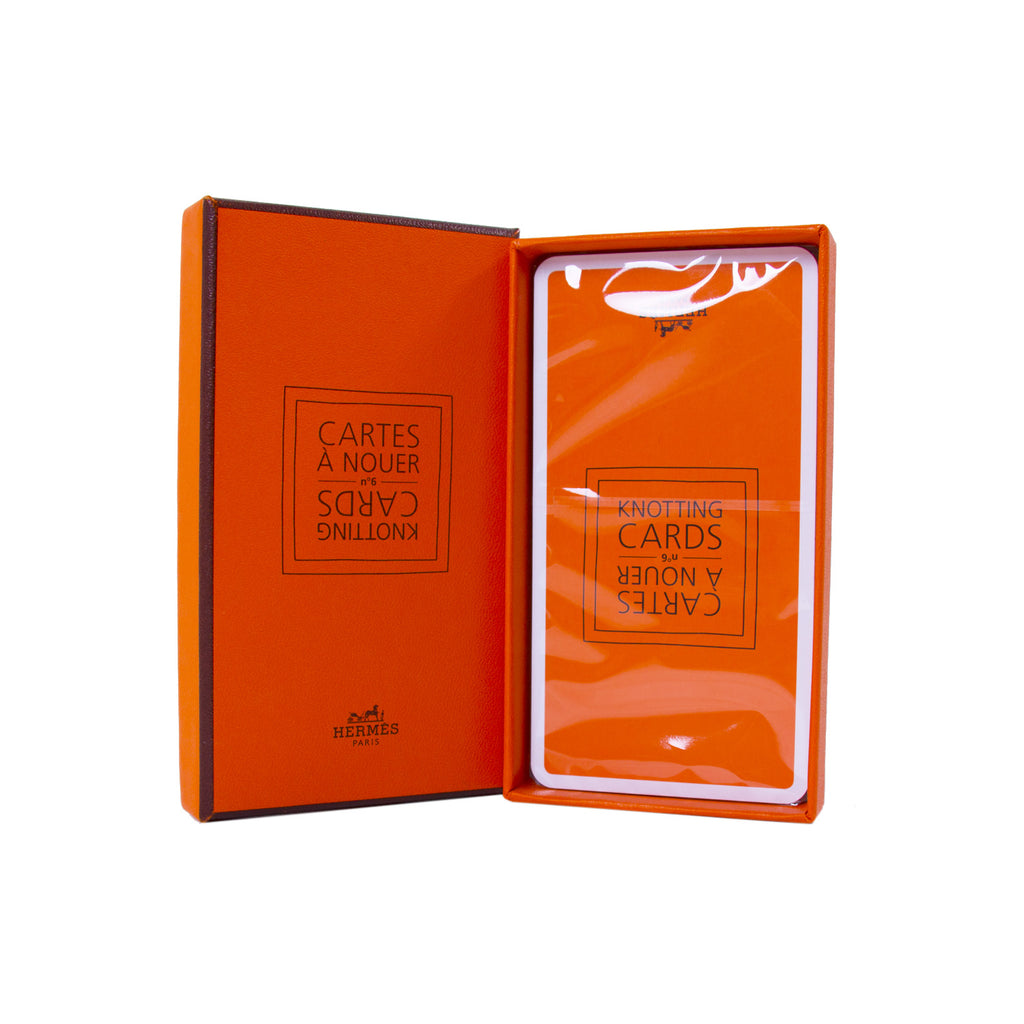 Hermès Knotting Card Manual
