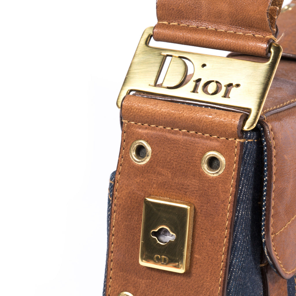 Christian Dior Small Street Chic Columbus Bag Bags Dior - Shop authentic new pre-owned designer brands online at Re-Vogue