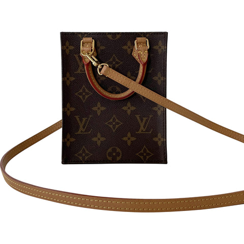 Prada Re-Edition 2005 Nylon Bag