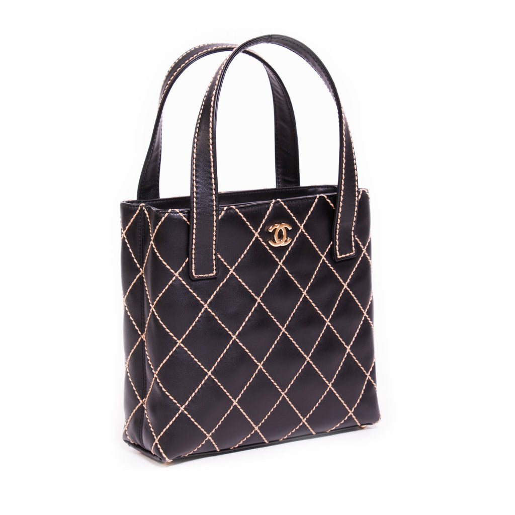 Chanel Quilted Surpique Bag - revogue