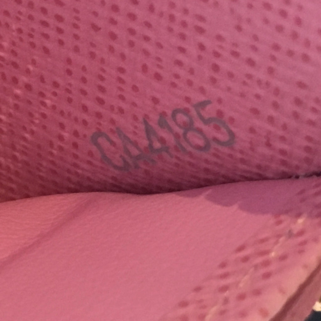 Louis Vuitton Zippy Multicolor Wallet - revogue