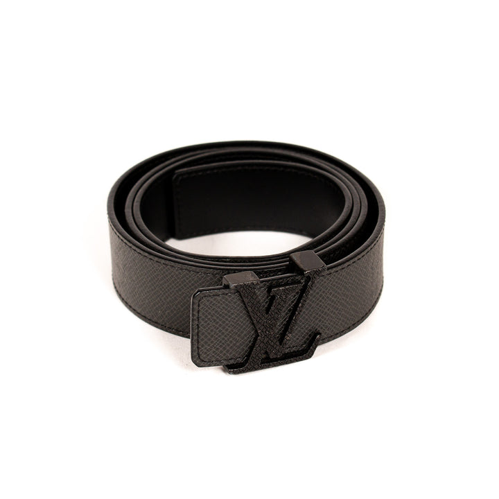 Louis Vuitton Taiga Leather Initiales Belt