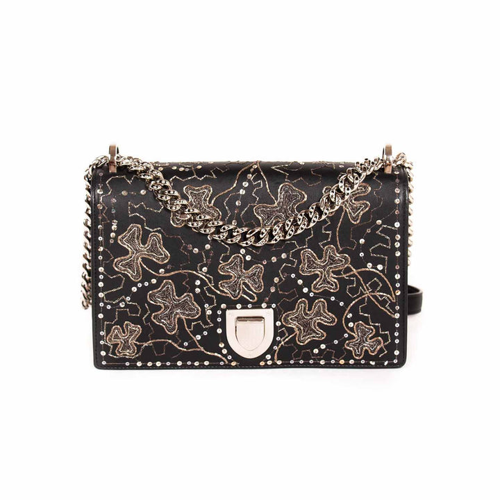 Christian Dior Diorama Medium Shoulder Bag Bags Dior - Shop authentic new pre-owned designer brands online at Re-Vogue