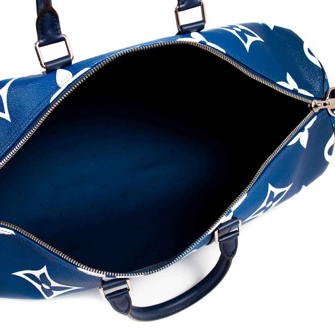 Louis Vuitton Escale Keepall Bandouliere 50 Bags Louis Vuitton - Shop authentic new pre-owned designer brands online at Re-Vogue