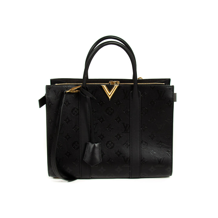 Louis Vuitton Very Tote MM Tote Bag Bags Louis Vuitton - Shop authentic new pre-owned designer brands online at Re-Vogue