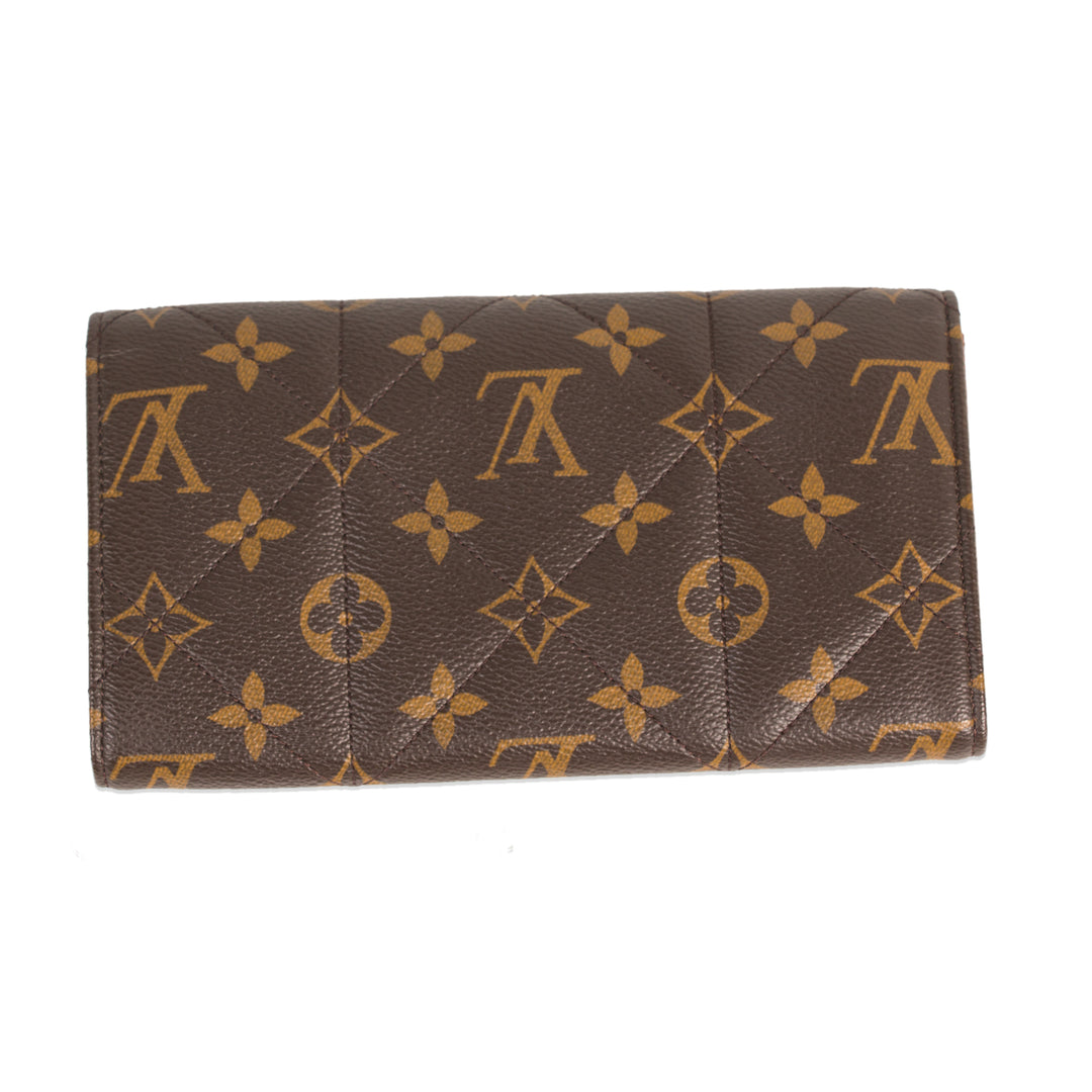 Louis Vuitton Monogram Etoile Sarah Wallet Accessories Louis Vuitton - Shop authentic new pre-owned designer brands online at Re-Vogue