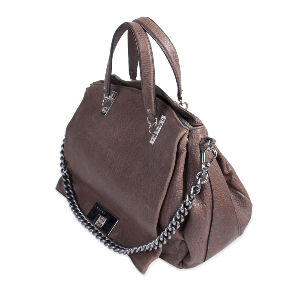 Céline Chain-Link Leather Shoulder Bag Bags Celine - Shop authentic new pre-owned designer brands online at Re-Vogue