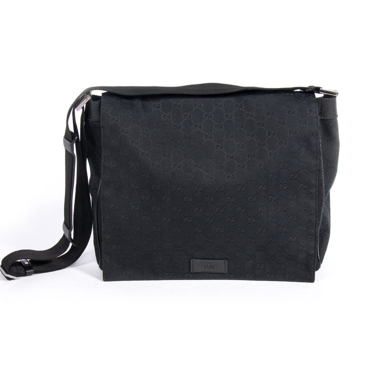 Gucci Messenger Bag - revogue
