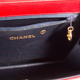 Chanel Quilted Chain Shoulder Bag Bags Chanel - Shop authentic new pre-owned designer brands online at Re-Vogue