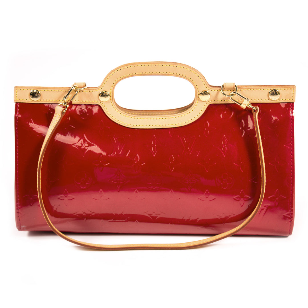 Louis Vuitton Vernis Roxbury Drive Bags Louis Vuitton - Shop authentic new pre-owned designer brands online at Re-Vogue