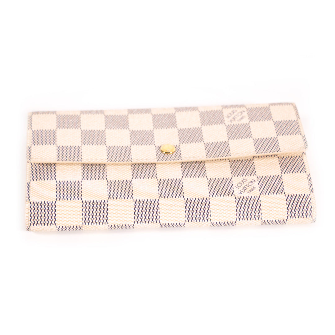 Louis Vuitton Damier Azur Sarah Wallet Accessories Louis Vuitton - Shop authentic new pre-owned designer brands online at Re-Vogue