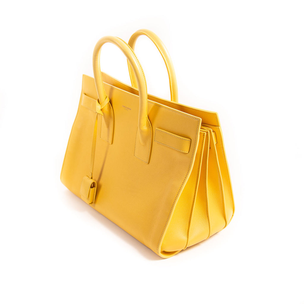 Saint Laurent Sac De Jour Small Shoulder Bag Bags Yves Saint Laurent - Shop authentic new pre-owned designer brands online at Re-Vogue